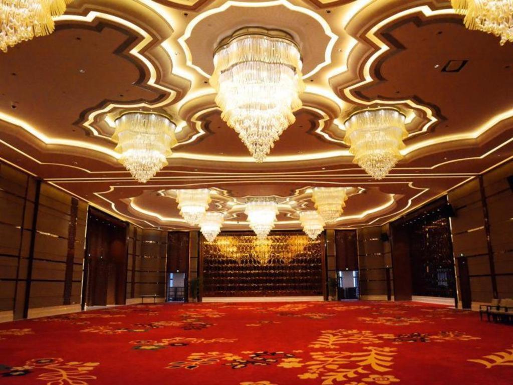 Wyndham Grand Plaza Royale Xianglin Shaoyang Hotel Eksteriør billede