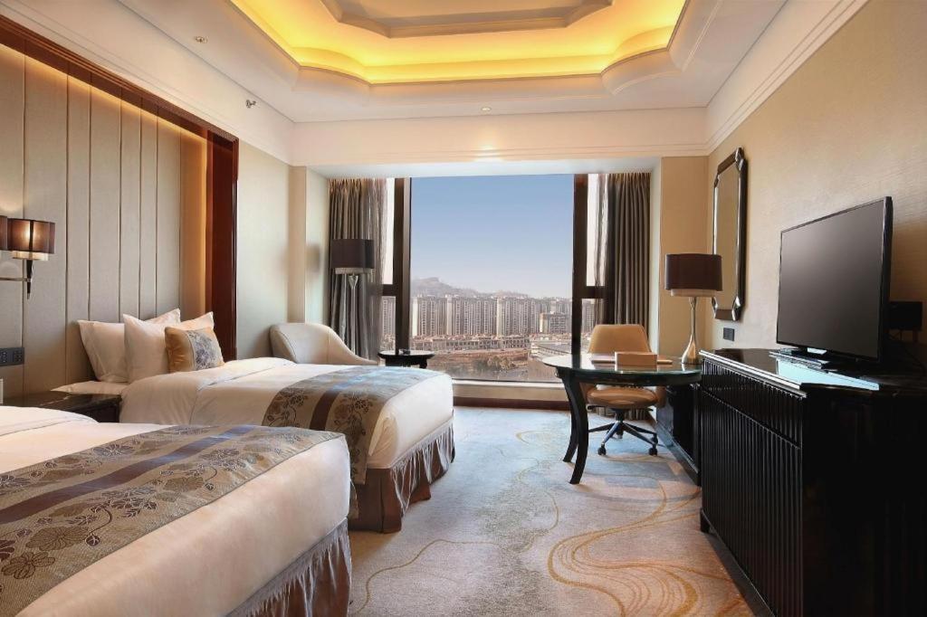 Wyndham Grand Plaza Royale Xianglin Shaoyang Hotel Eksteriør billede