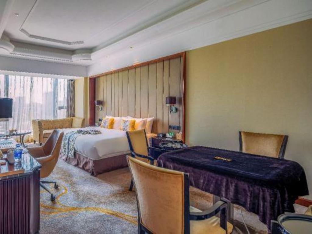 Wyndham Grand Plaza Royale Xianglin Shaoyang Hotel Eksteriør billede