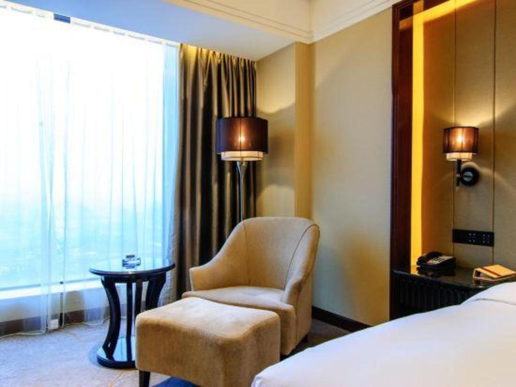 Wyndham Grand Plaza Royale Xianglin Shaoyang Hotel Eksteriør billede